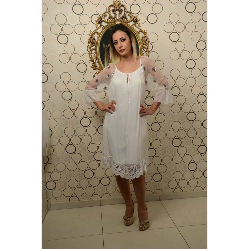İtalyan Yaka Bağcıklı Beyaz İpek Elbise